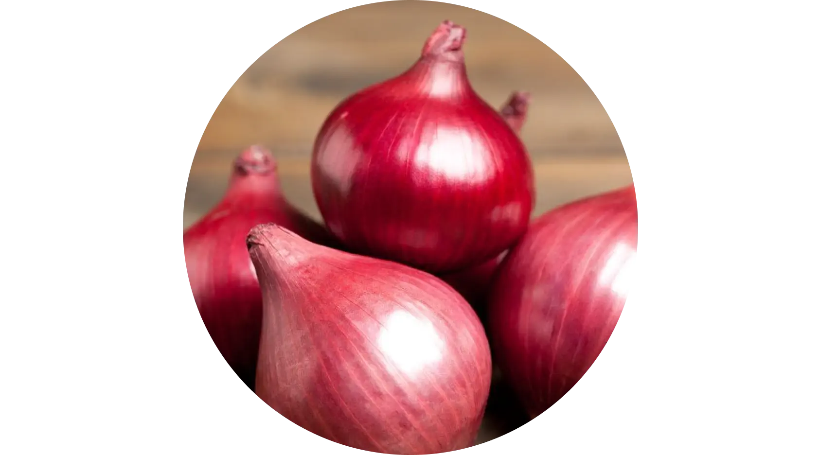 Onion to fights dandruff-causing microbes, reduces infections, and supports regrowth by stimulating follicles and balancing scalp health.