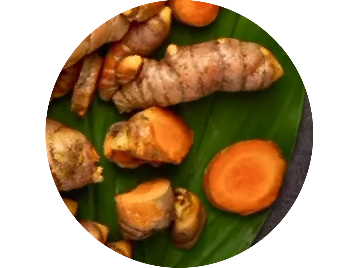 Turmeric to draws out toxins, tightens pores, and balances oil levels without over-drying or irritating the skin surface.